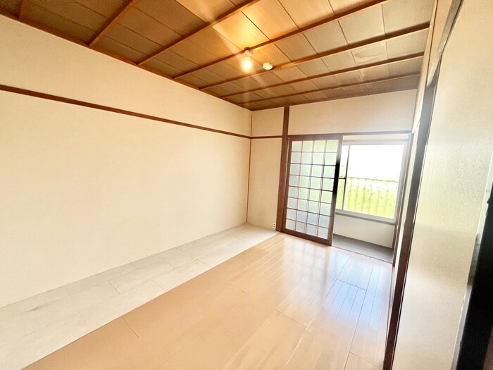 物件内観写真10　(居室)