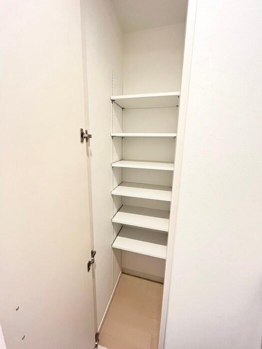 物件内観写真17　(収納)