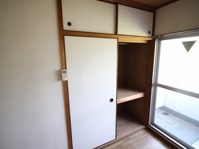 物件内観写真15　(収納)