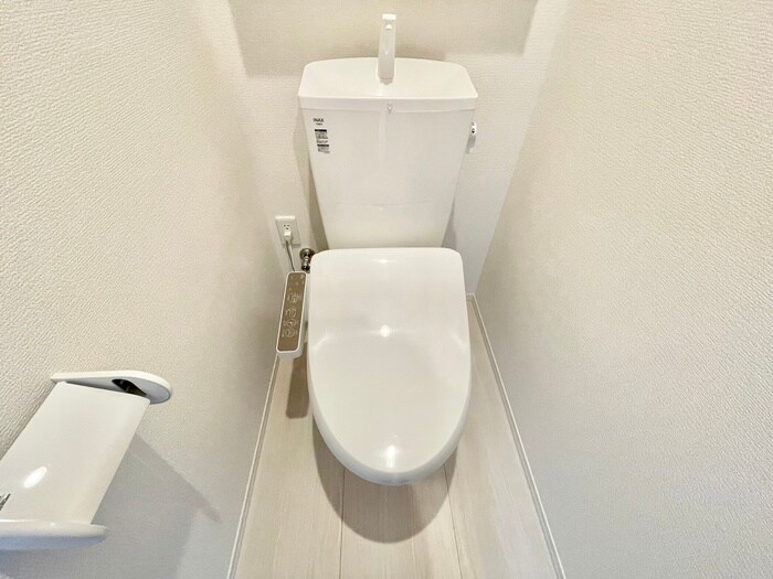 物件内観写真11　(トイレ)