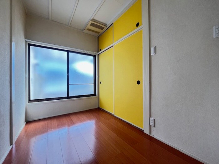 物件内観写真10　(居室)