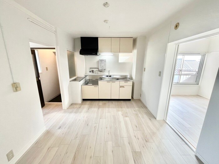 物件内観写真7　(居室)