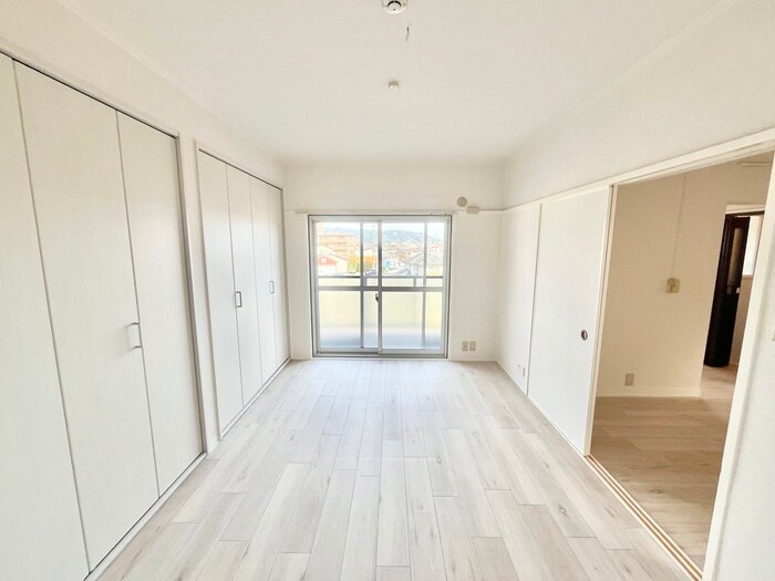 物件内観写真9　(居室)