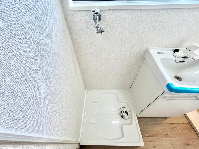 物件内観写真20　(洗濯機置場)