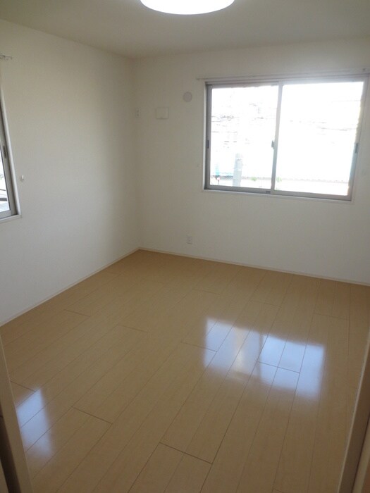 物件内観写真10　(居室)