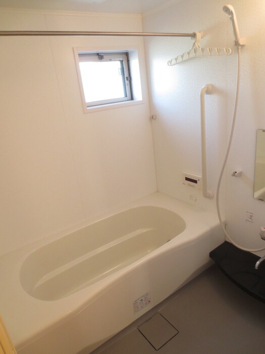 物件内観写真12　(バス／シャワールーム等)