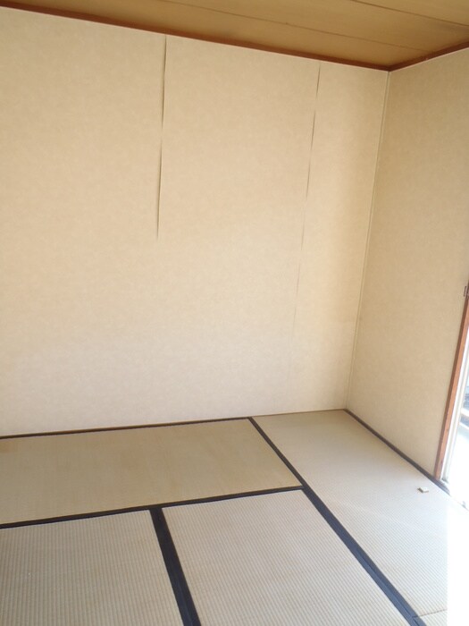 阪田ハイツの居室