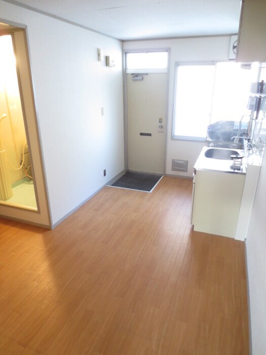 物件内観写真10　(居室)