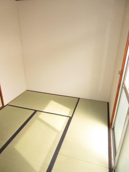 阪田ハイツの居室