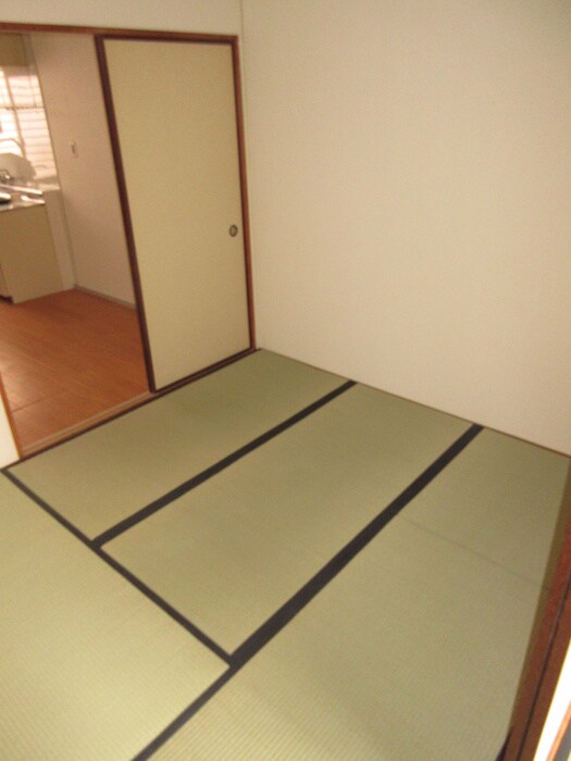 阪田ハイツの居室