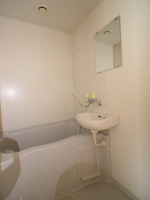 物件内観写真7　(バス／シャワールーム等)