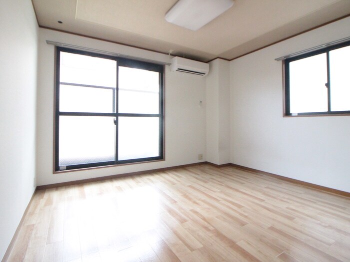 物件内観写真10　(内観写真)