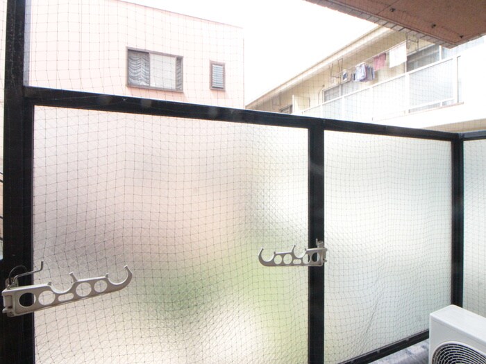 物件内観写真16　(室内からの展望)