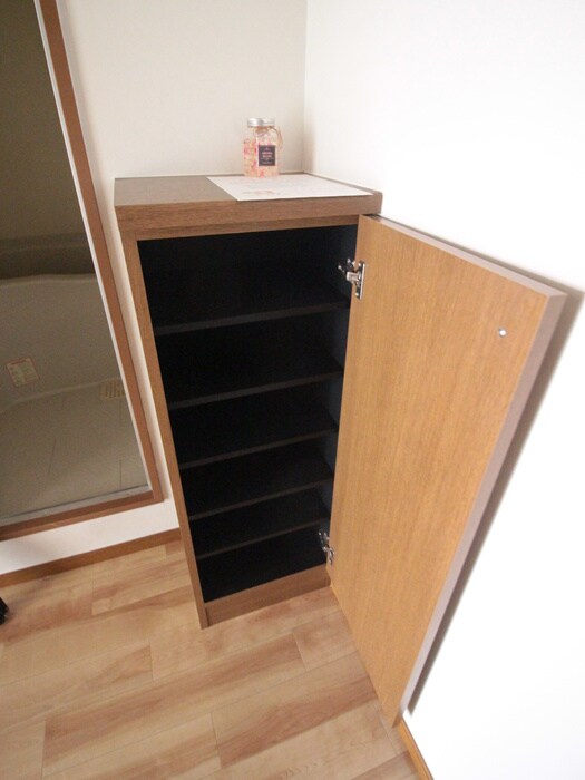 物件内観写真17　(靴箱)