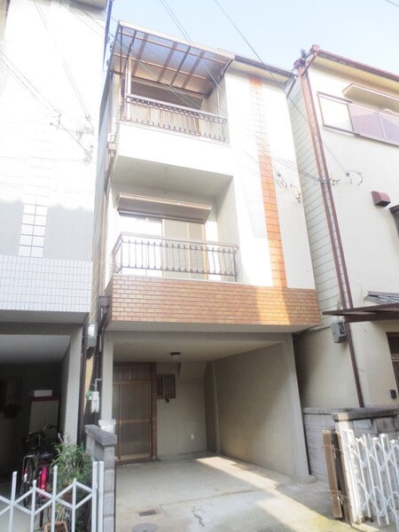 六万寺1丁目貸家外観写真