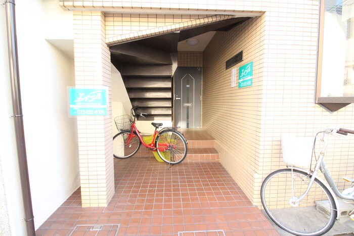 メゾンド－ルの物件外観写真