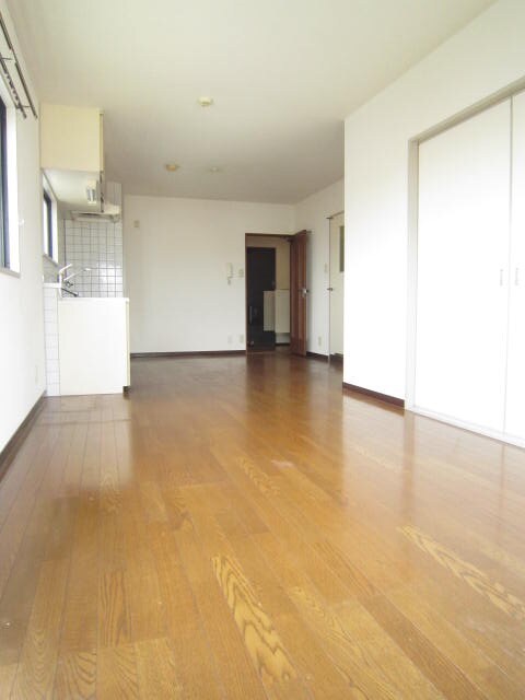 物件内観写真7　(居室)