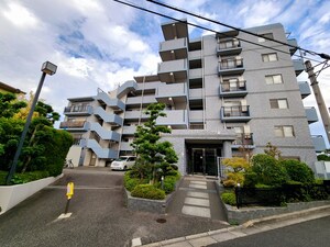 グランエスペランサ千里外観写真