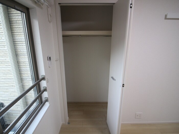 物件内観写真15　(収納)