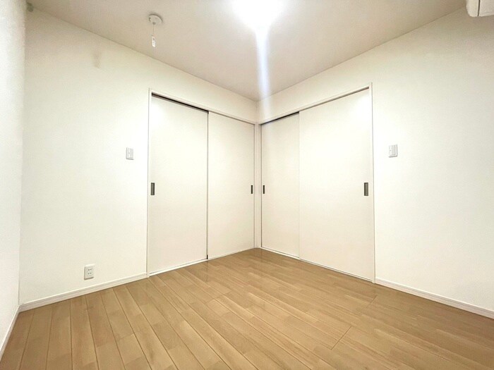 物件内観写真13　(居室)