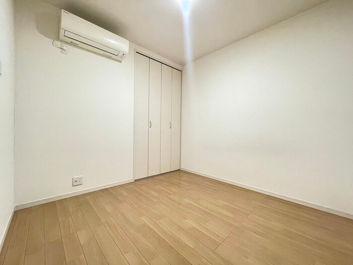 物件内観写真14　(居室)