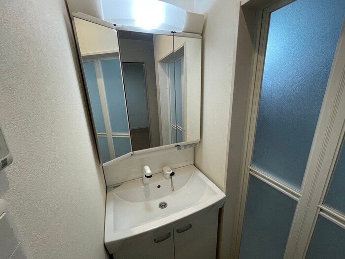 物件内観写真15　(洗面)