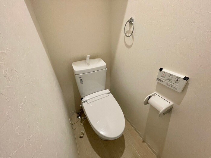 物件内観写真17　(トイレ)