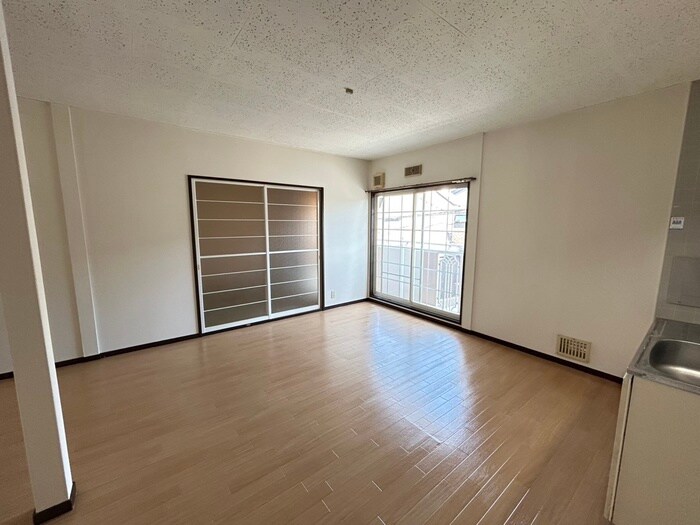 物件内観写真13　(居室)