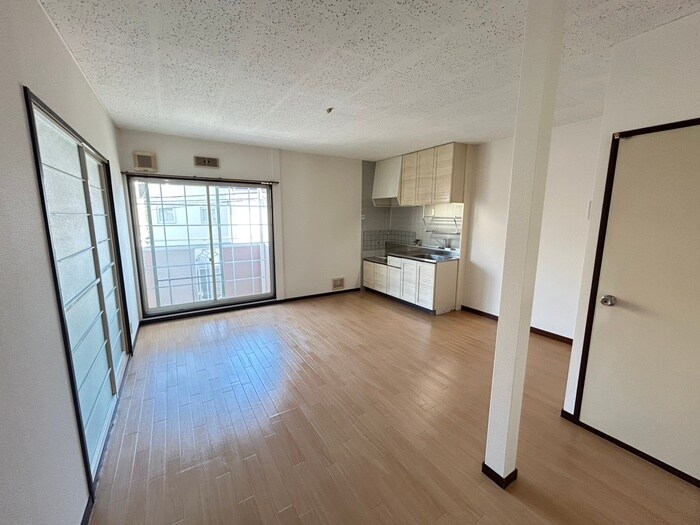 物件内観写真19　(居室)