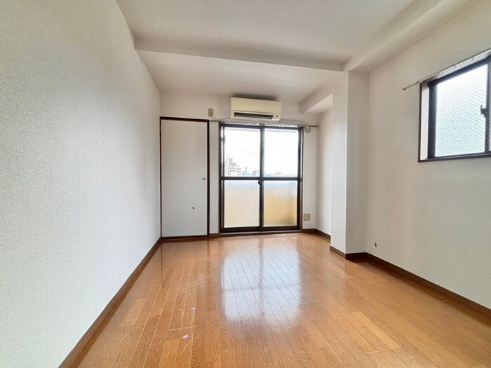 物件内観写真14　(居室)