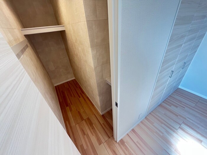 物件内観写真15　(収納)