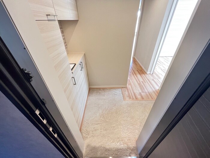 物件内観写真20　(玄関)