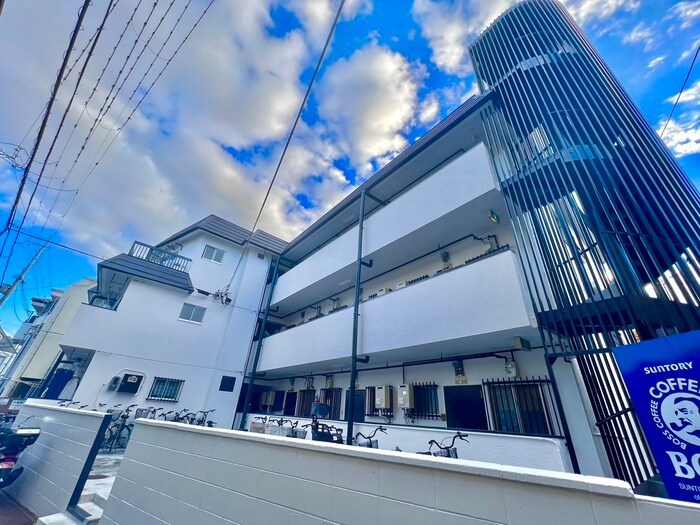 物件外観写真1　(外観写真)