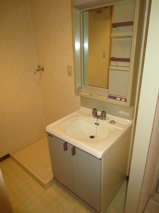 物件内観写真13　(洗面)