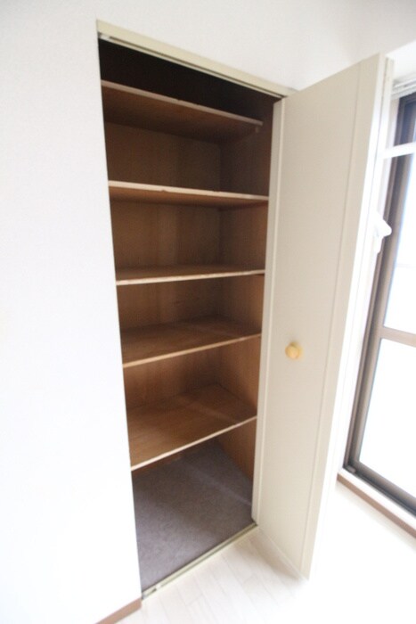 物件内観写真19　(収納)