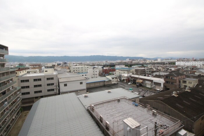 物件内観写真22　(室内からの展望)