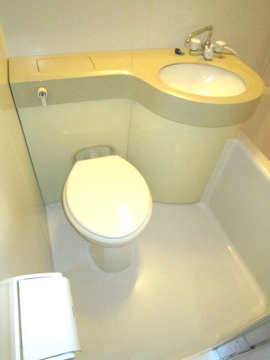 物件内観写真15　(トイレ)