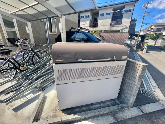 物件外観写真6　(建物設備)