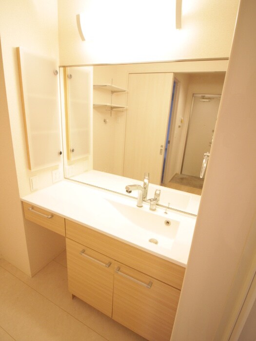 物件内観写真10　(洗面)