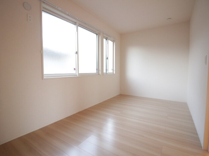 物件内観写真14　(居室)