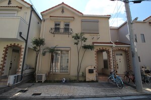 寝屋川市石津東町住宅外観写真