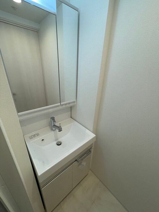 物件内観写真12　(洗面)