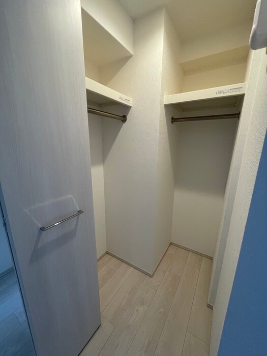 物件内観写真13　(収納)