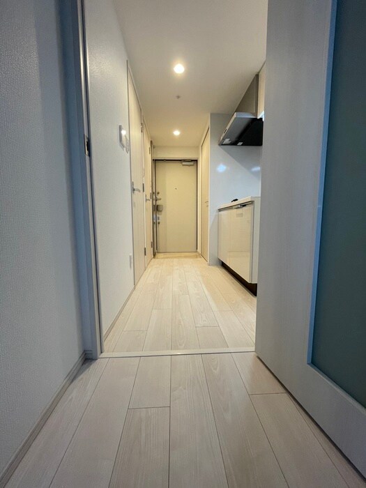 物件内観写真19　(廊下)