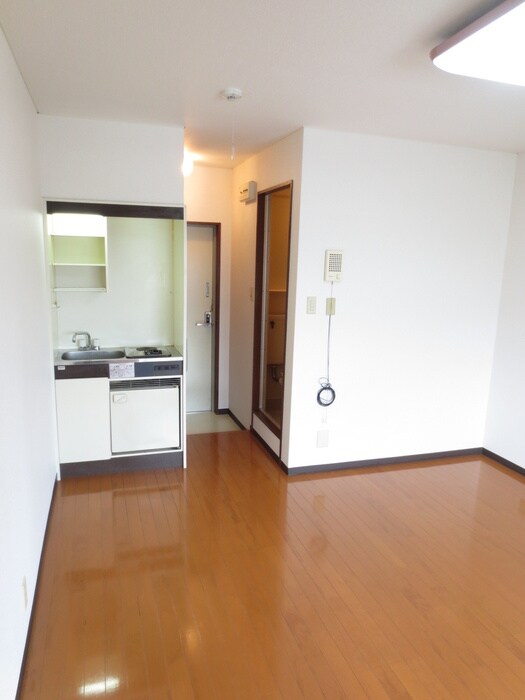 物件内観写真8　(居室)