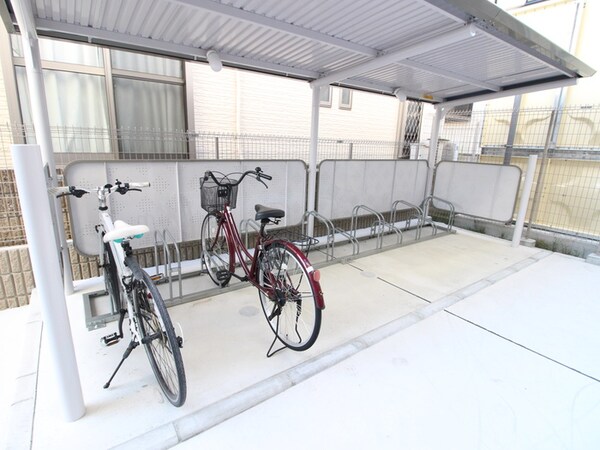 駐輪場