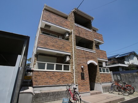Brillio ISHIBASHI外観写真