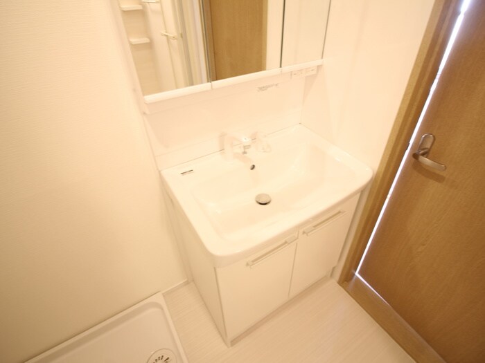 物件内観写真11　(洗面)