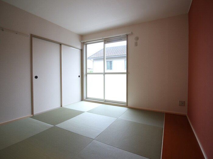 物件内観写真21　(居室)