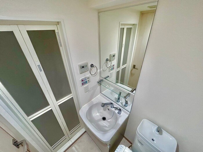 物件内観写真11　(洗面)